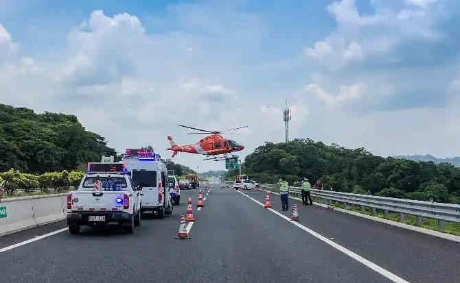 集宁区高速公路汽车救援案例